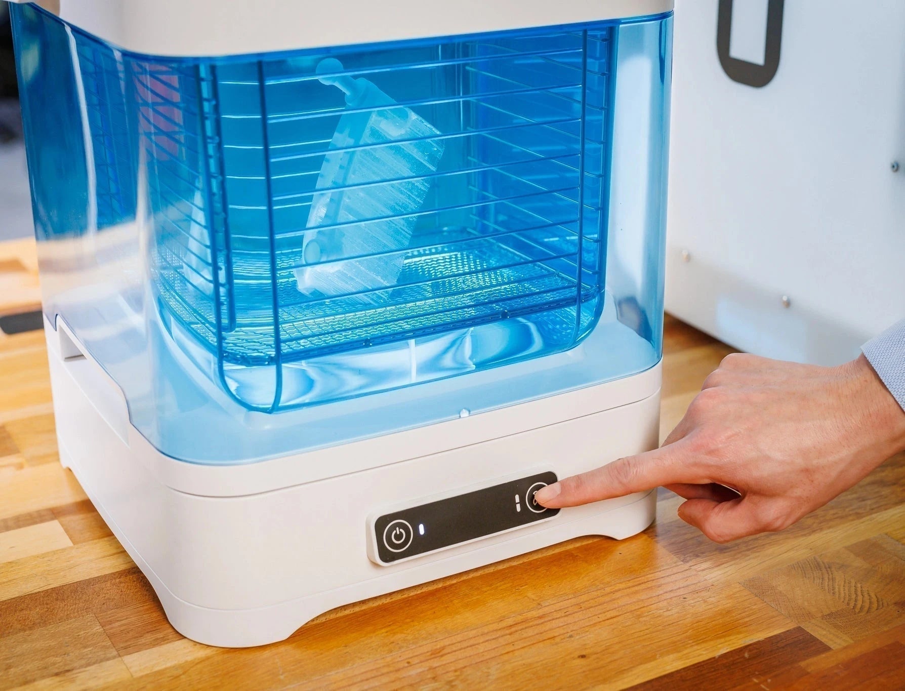 PVA Removal Station - Accessories - UltiMaker - Indicate Technologies